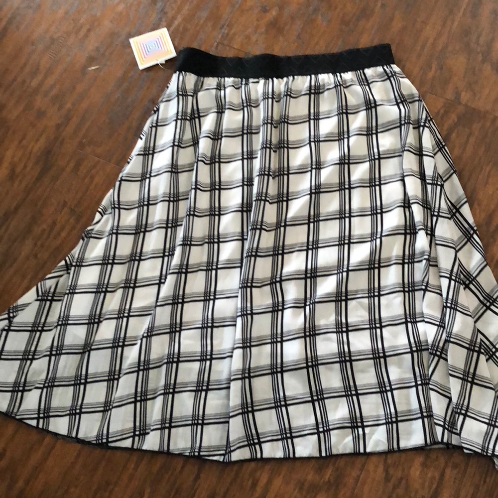 NWT XL LulaRoe Lola Skirt